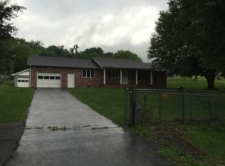75 Twin Oak Cir, Lebanon, VA 24266