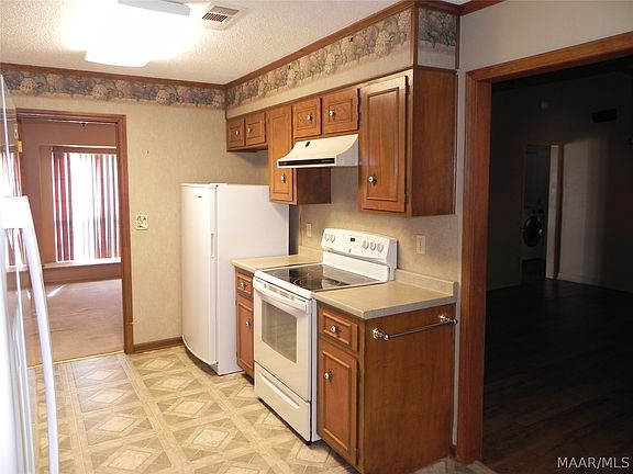 5th image of 816 Hatcher St