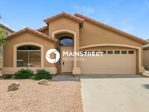 697 E Lovegrass Dr, San Tan Valley, AZ 85143