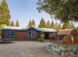 9160 Country Rd, Georgetown, CA 95634