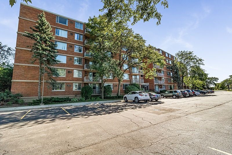 1st image of 2211 S Highland Ave