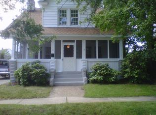 32 Rimmon Ave, Chicopee, MA 01013