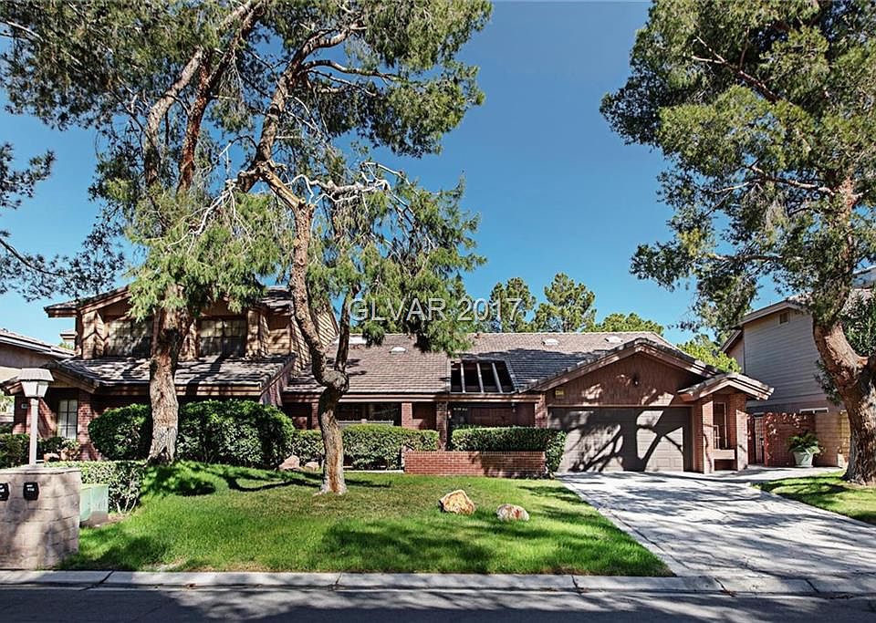 1st image of 936 Pinehurst Dr #0