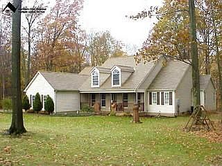 1st image of 14855 Maple Valley Dr