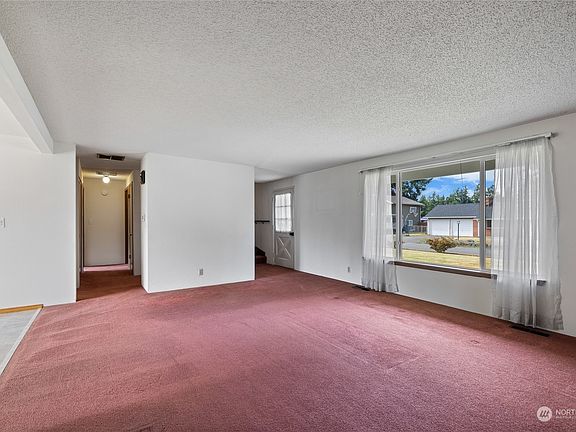 4th image of 6610 82nd Street SW
