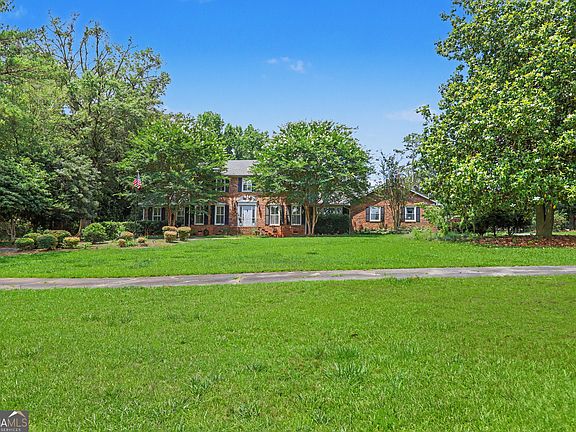 2nd image of 390 Virginia Hills Rd