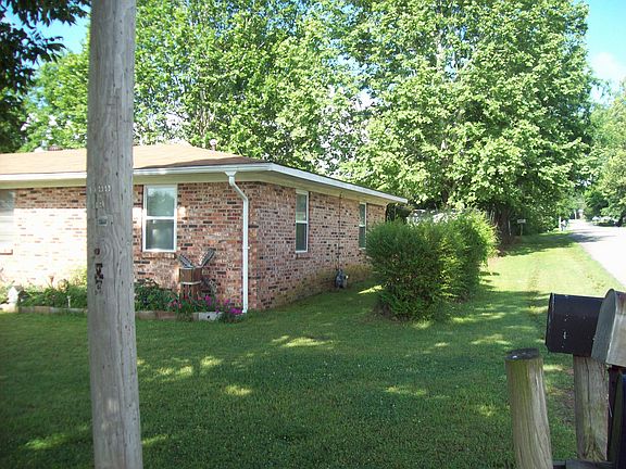 3rd image of 1119 N 18th St