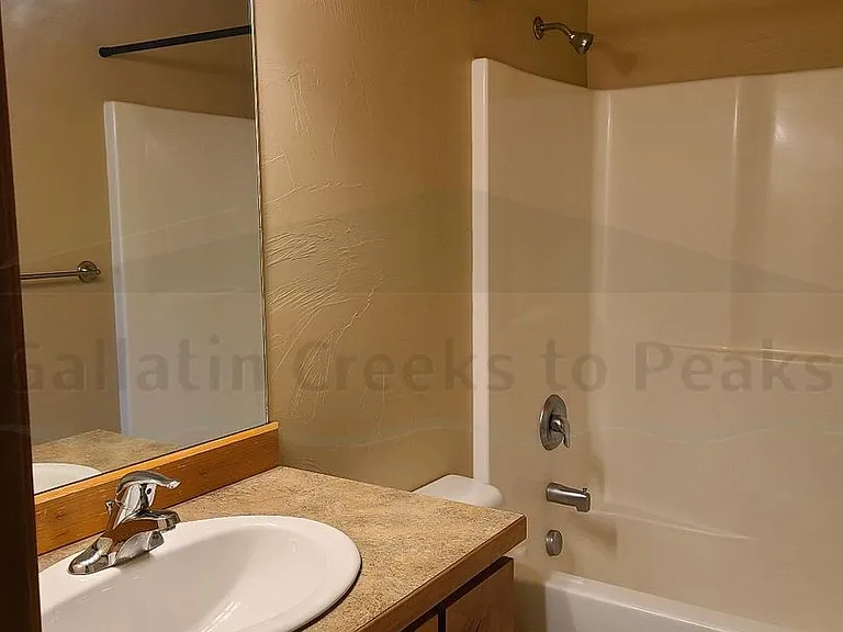 3040 York Street — Photo 10
