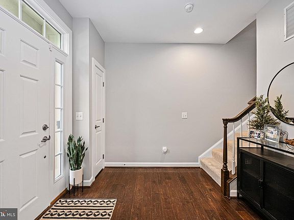 4th image of 13742 Senea Dr