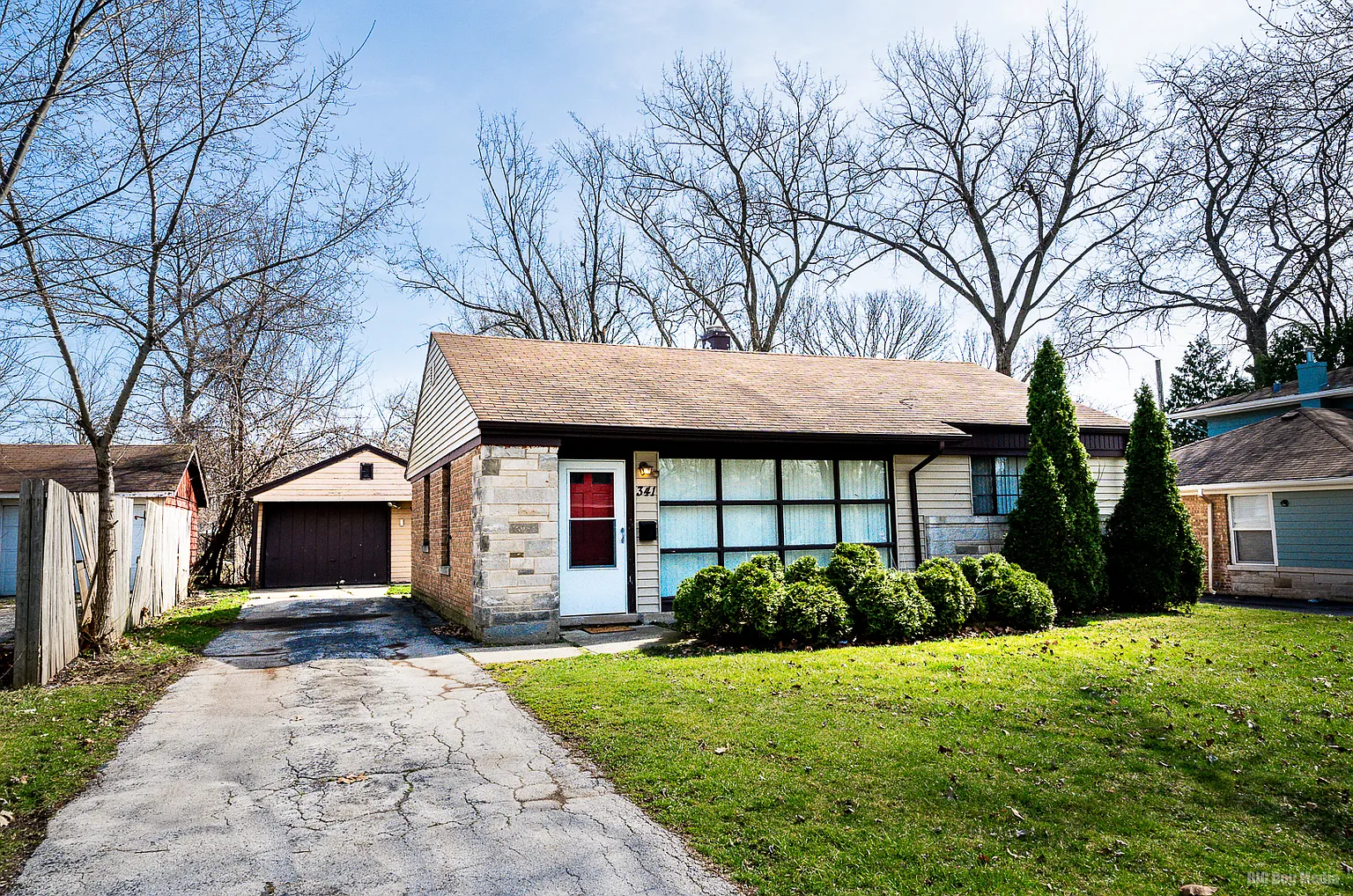 341 Nassau St photo 1