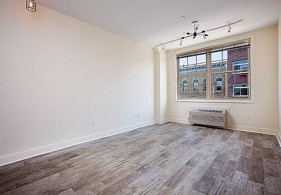 3rd image of 295 Stockholm St APT 1A