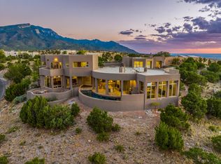 81 Overlook Dr NE, Placitas, NM 87043