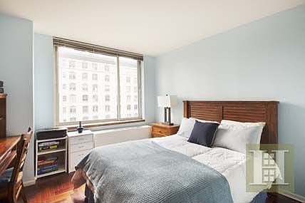 3rd image of 2373 Broadway APT 1221