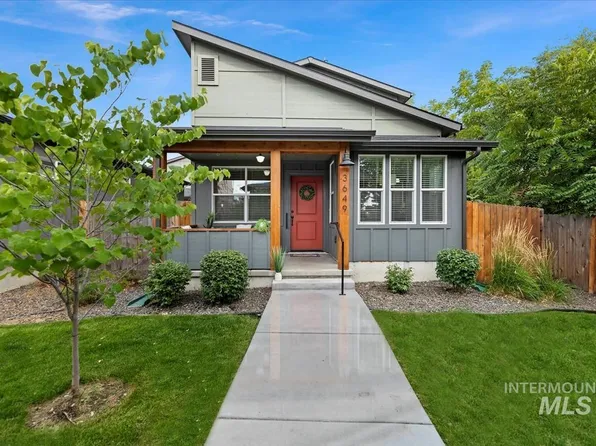 3649 N Kay Ln, Garden City, ID 83714