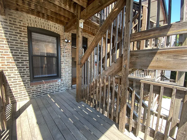 1739-1745 W Wallen Ave — Photo 17