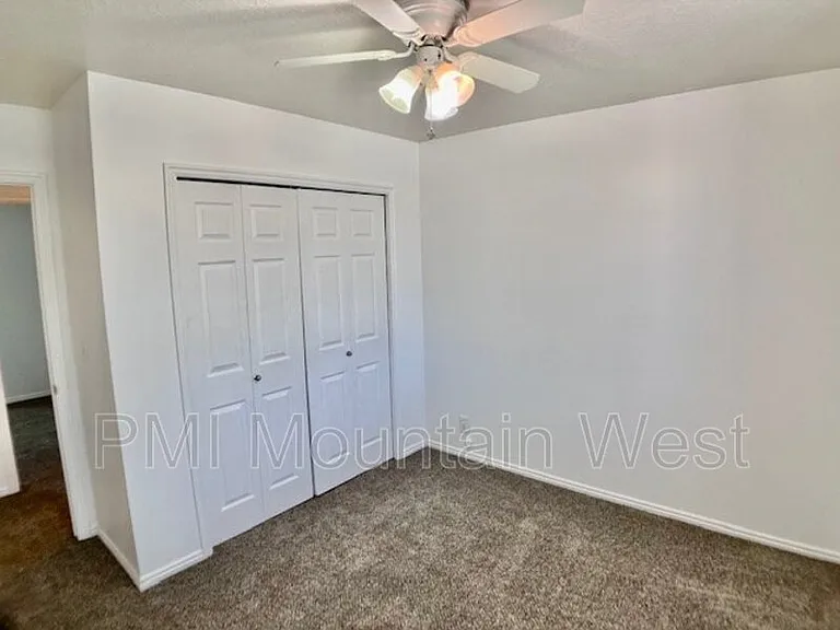 2186 N 1965 E — Photo 21