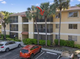 Oakland Forest Club Condo, Fort Lauderdale, FL 33309