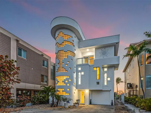 8680 W Gulf Blvd, Treasure Island, FL 33706