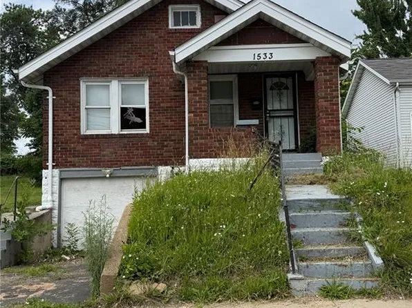 1533 Engelholm Ave, Saint Louis, MO 63133