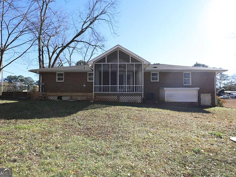 77 Franklin Hwy — Photo 46