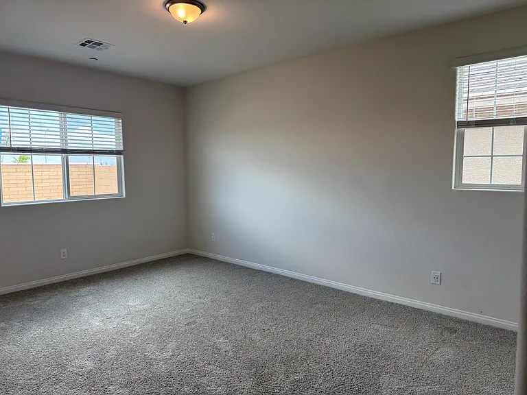 579 Quiet Serenade Ct — Photo 10
