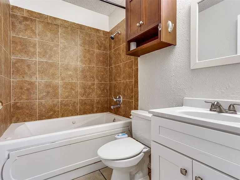 2930 Churchill Way — Photo 12