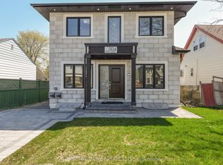 3134 Merritt Ave N, Mississauga, ON L4T1P3