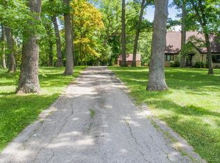 3609 Madison St, Oak Brook, IL 60523