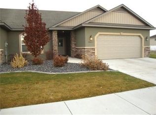2611 Whispering Pine Dr, Twin Falls, ID 83301