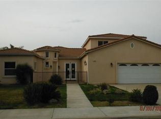 1069 Mill St, Selma, CA 93662