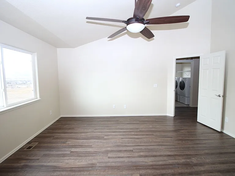 5923 Dancing Sun Way — Photo 36
