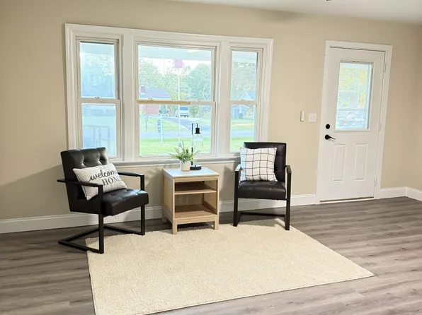 731 Smith Ave, Hohenwald, TN 38462