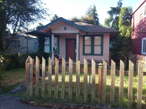 5 Dravus St, Seattle, WA 98109