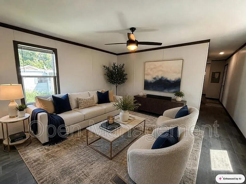 3 bed, 2.0 bath, 1056 sqft, $1,279 — Photo 3