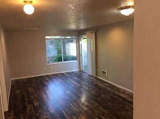 2366 SW Edgefield Pl, Troutdale, OR 97060