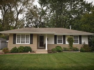 8417 Airline Ave, Urbandale, IA 50322