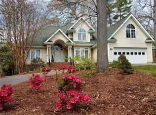 53 Highland St, Weaverville, NC 28787