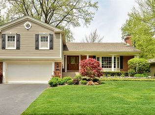 1436 Sequoia Trl, Glenview, IL 60025