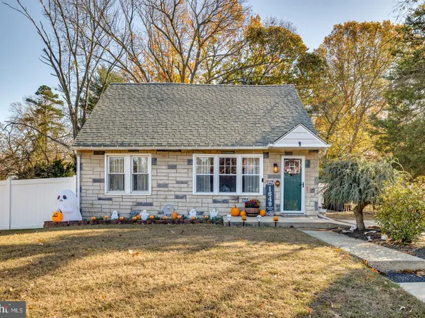 1649 Hollywood Ave, Blackwood, NJ 08012