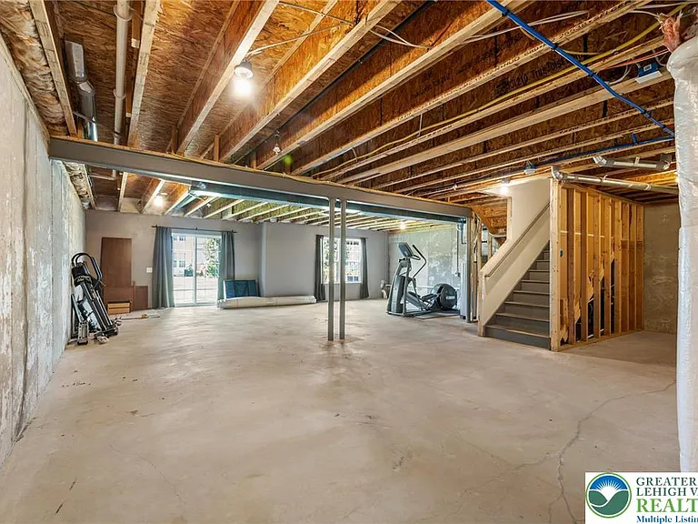 8455 Starling Rd — Photo 21