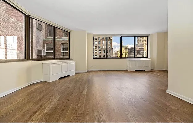 Rented by REAL New York | media 14