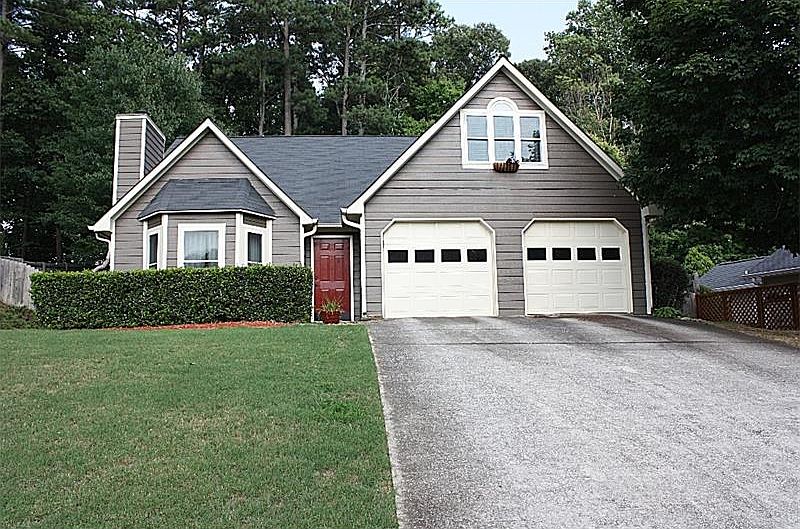 1st image of 860 Grindstone Dr SW