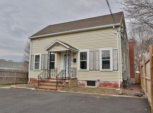 32 Mount Pleasant St, Woburn, MA 01801