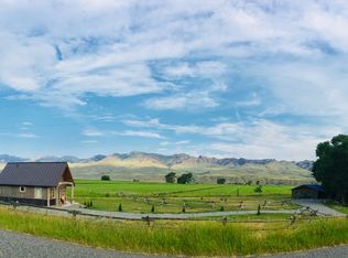1879 Southfork Rd, Cody, WY 82414