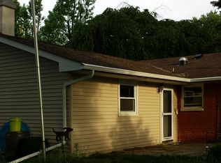 3102 Mission Rd, Alton, IL 62002