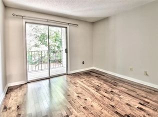 408 Granville Ct, Sandy Springs, GA 30328