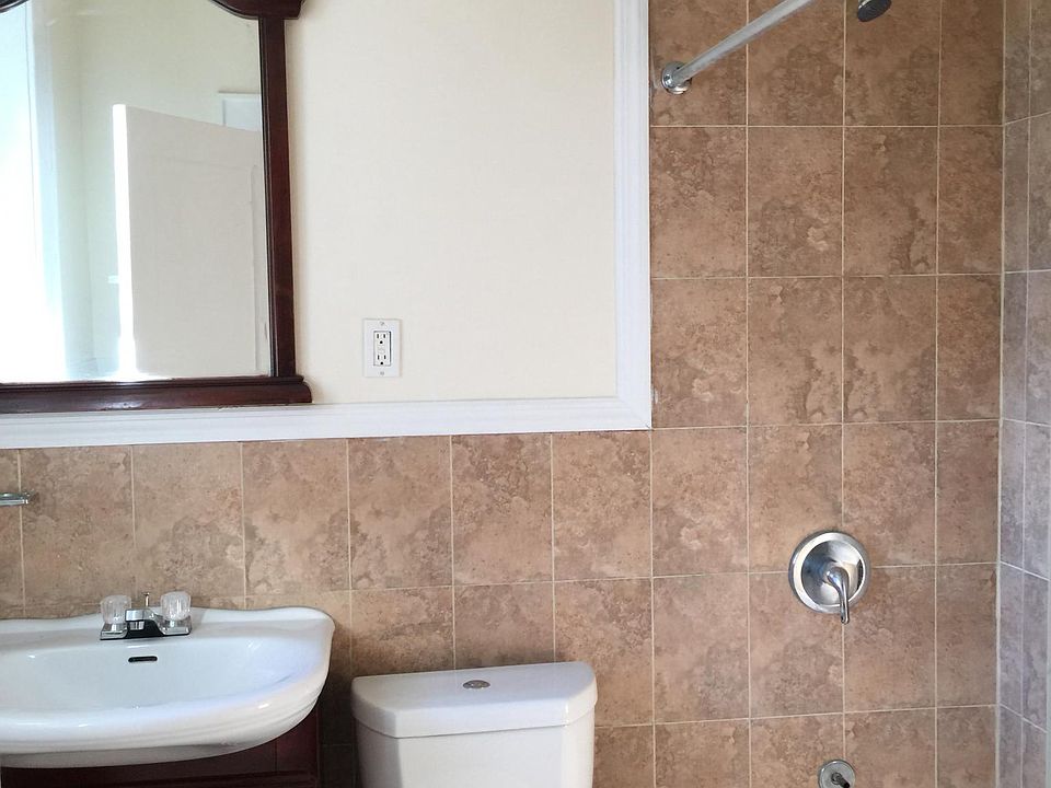 2nd image of 30 Lenox Ave APT 302