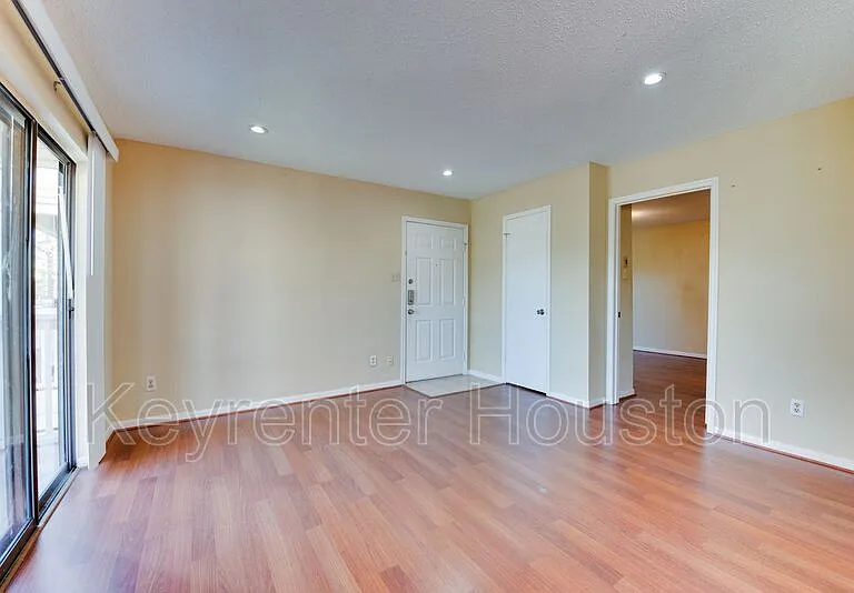 2750 Holly Hall St #120 — Photo 6