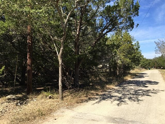 Lot on left, Oak Hurst back to Lakeway