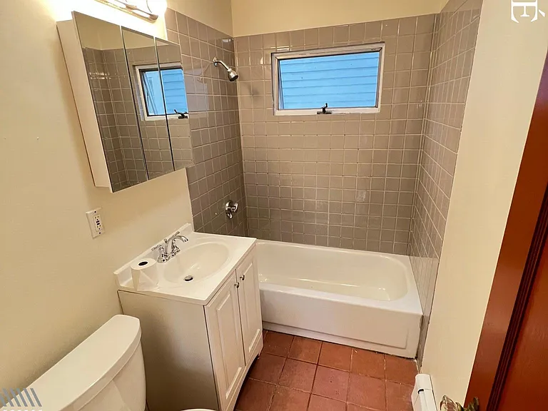 87 Wendell St #1 — Photo 8